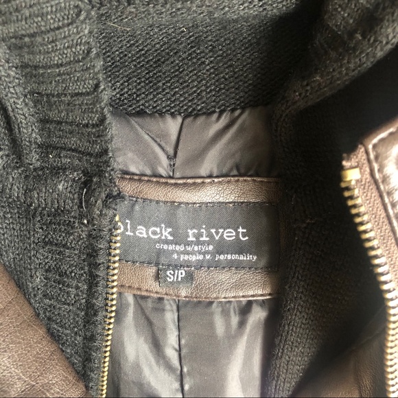 Brown Leather Jacket with black Fleece - Picture 3 of 3